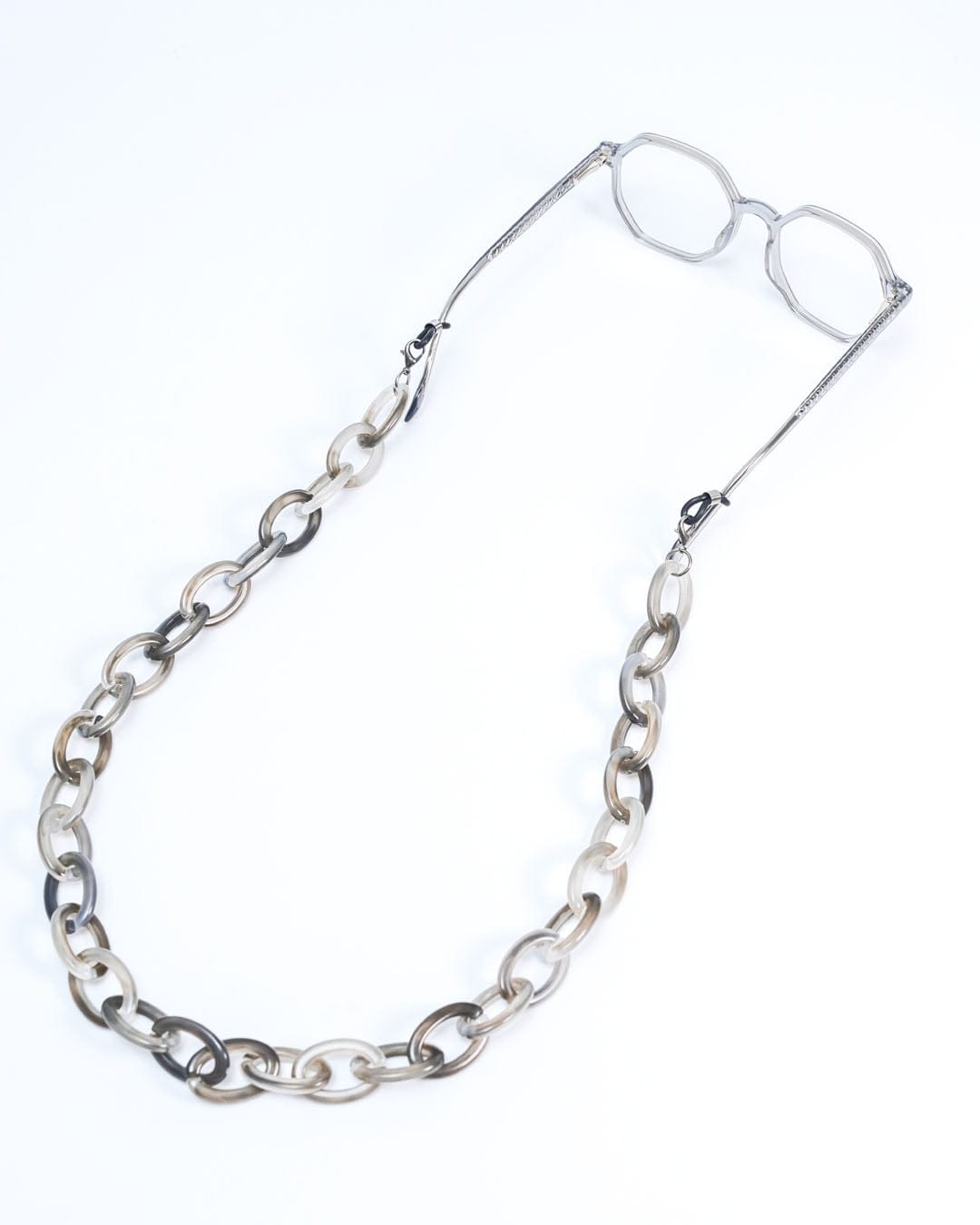 La chaîne Syros Lunettes de vue et Lunettes de soleil au maroc