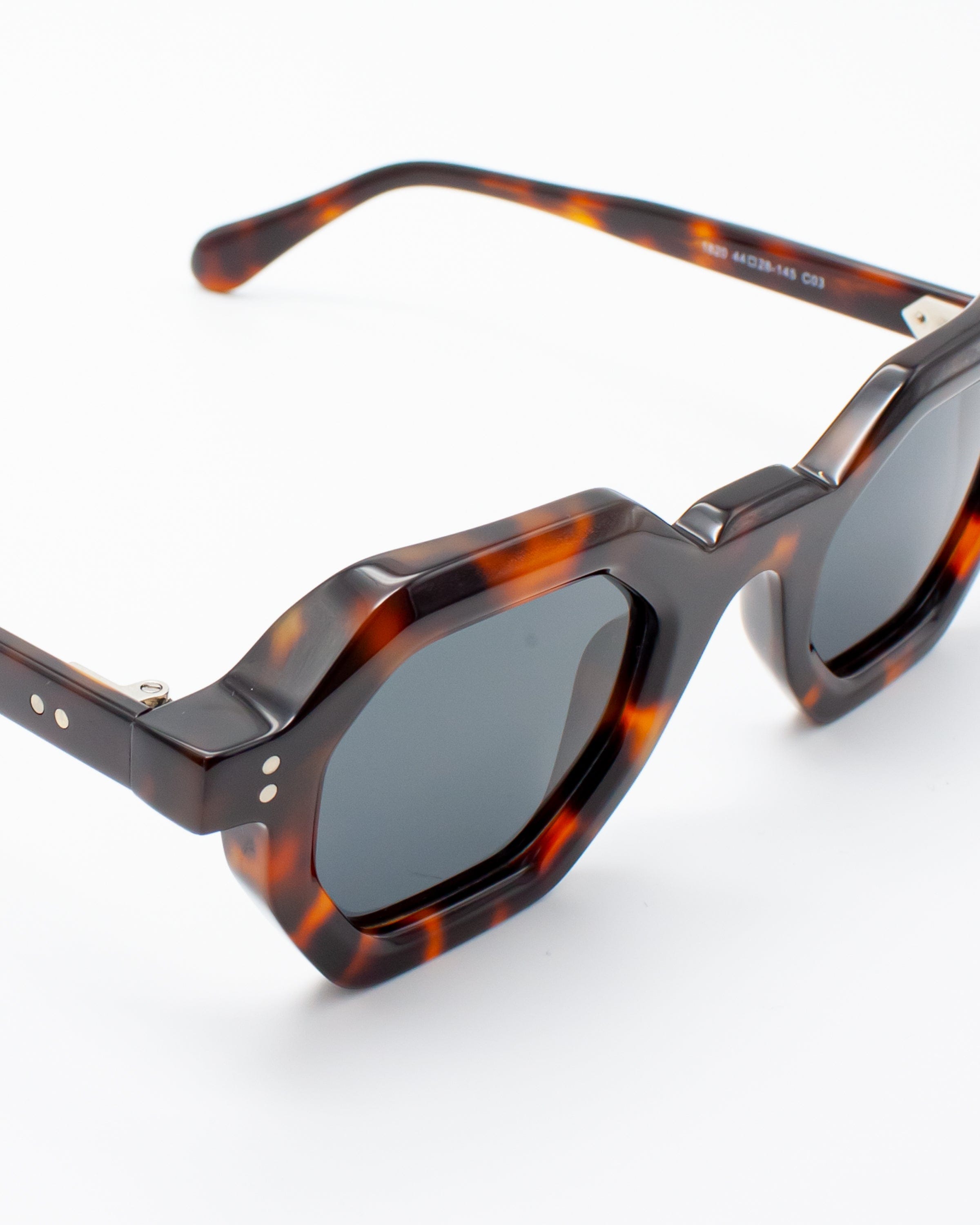 Anna Maria Lunettes de vue et Lunettes de soleil au maroc