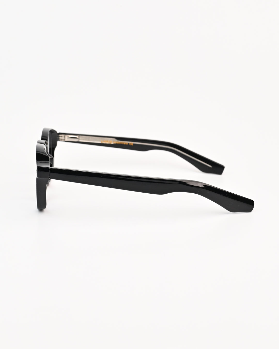 Reed - Midnight Black